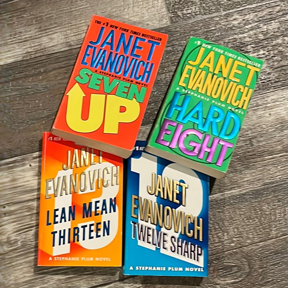 *** 4 Janet Evanovich books